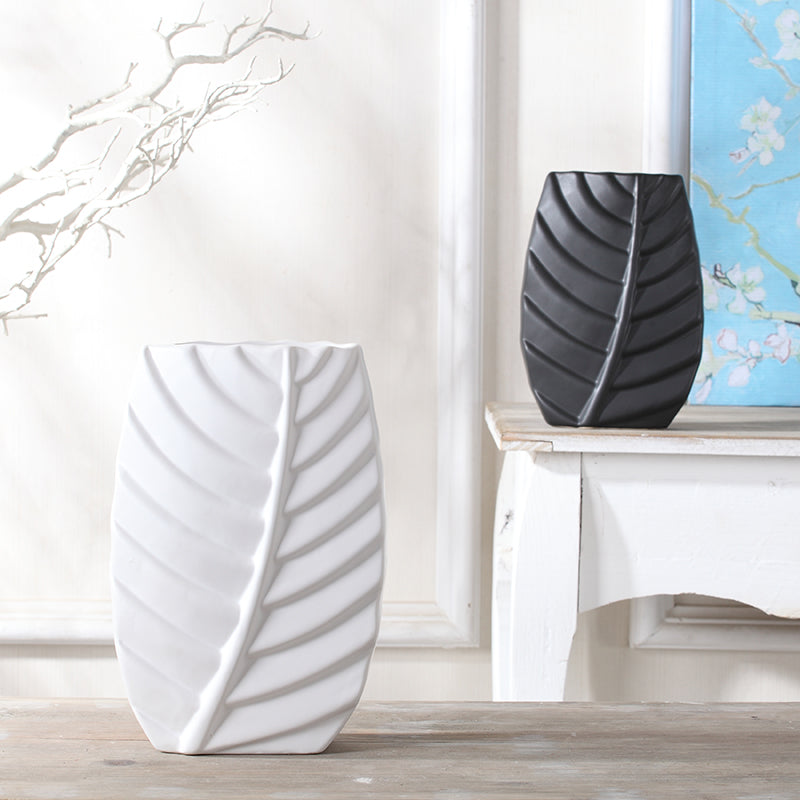 Modern Leaves Shape Nordic Vase
