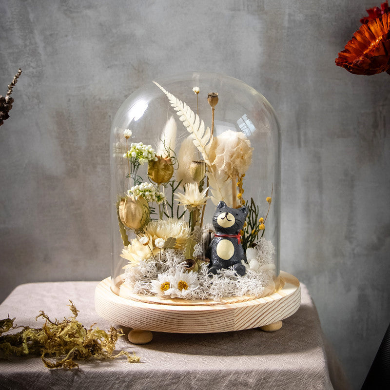 Handmade Dried Flower with Micro Landscape and Glass Cover
