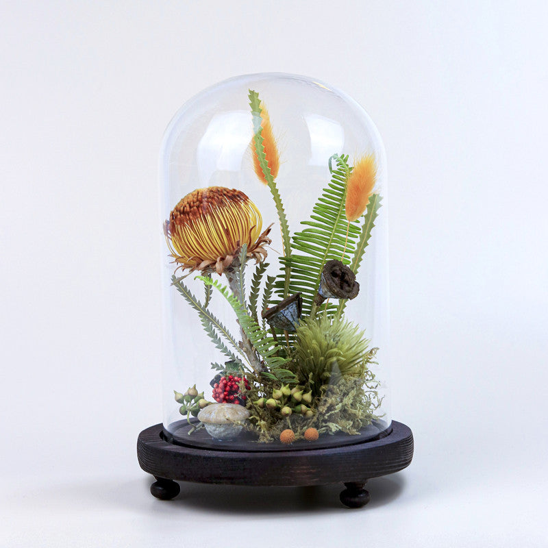 Handmade Dried Flower with Micro Landscape and Glass Cover